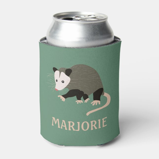 Niedliche Possum Illustration Light Green Personal Dosenkühler (Kanne Vorderseite)