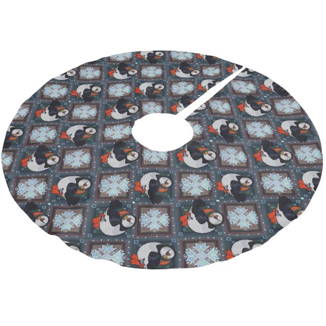 Niedliche PuffBirds Wintermuster Polyester Weihnachtsbaumdecke (Schrägansicht)