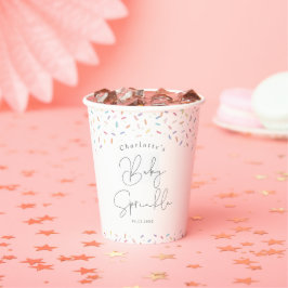 Niedliche Regenbogensprinkles Baby Sprinkle Dusche Pappbecher
