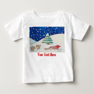 Niedliche Rentierschneeszene mit Schlitten und Bau Baby T-shirt