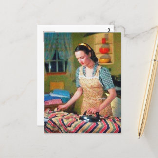 niedliche Retro-Vintage Bügeldame Postkarte