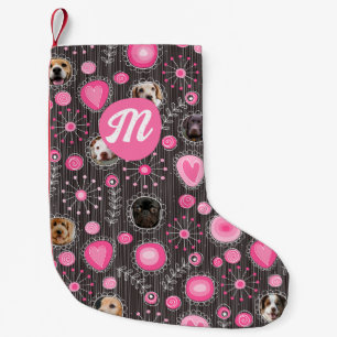 Niedliche rosa Herz Blume Monogramm Dosierungskoll Kleiner Weihnachtsstrumpf