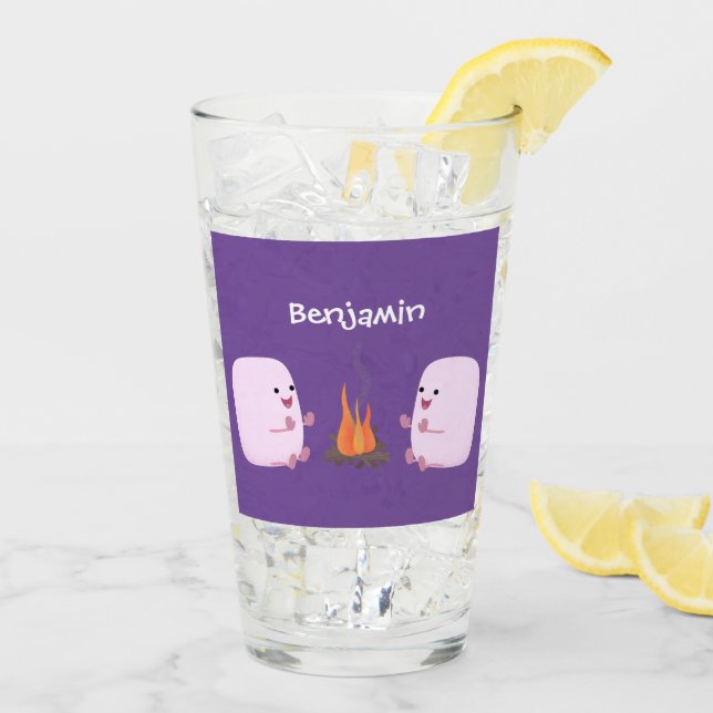 Niedliche rosa Marshmallows im Cartoon des Lagerfe Glas (Rückseite Ice)