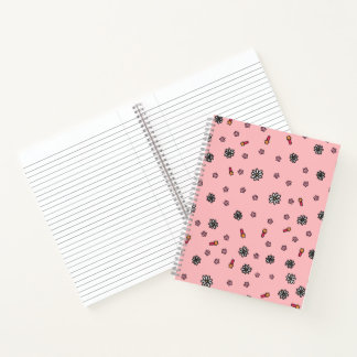 Niedliche rosa und weiße Blüten mit Korallenstern Notizbuch