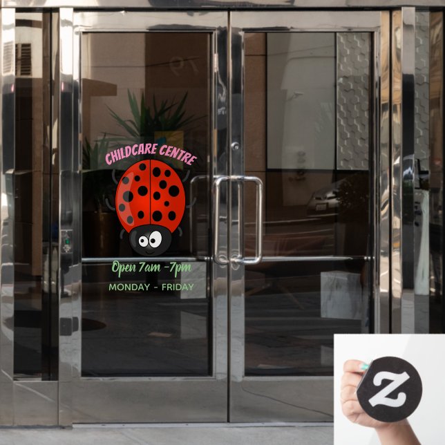 Niedliche , rote Ladybug-Cartoon-Abbildung Fensteraufkleber (Büro Tür)