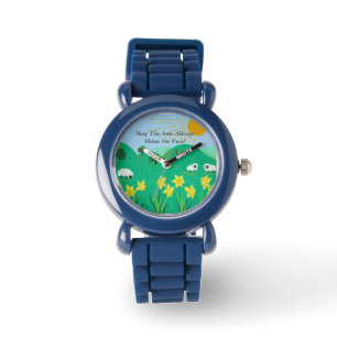 niedliche Schafe mit Baumhügeln blauer Himmel und Armbanduhr