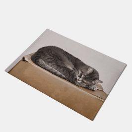 Niedliche Schlachtung mit Tabby Fußmatte