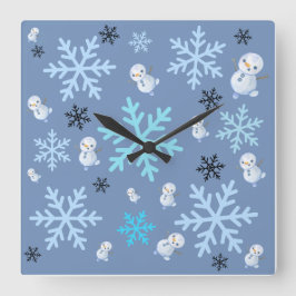Niedliche Schneemänner und Schneeflocken in aquama Quadratische Wanduhr