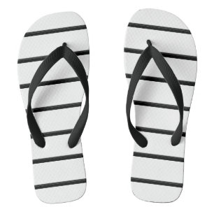 Niedliche Schwarz-weiße Streifen Flip Flops
