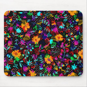 Niedliche, schwarze, farbige abstrakte Blume Mousepad