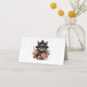 Niedliche schwarze Katze in einem Hexenhut Platzkarte