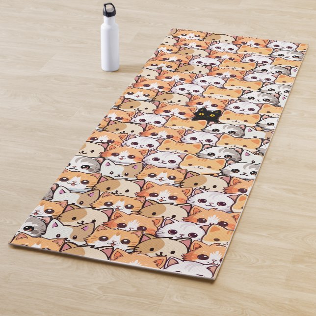 Niedliche schwarze Katze in orangefarbenen Katzen  Yogamatte (Beispiel)