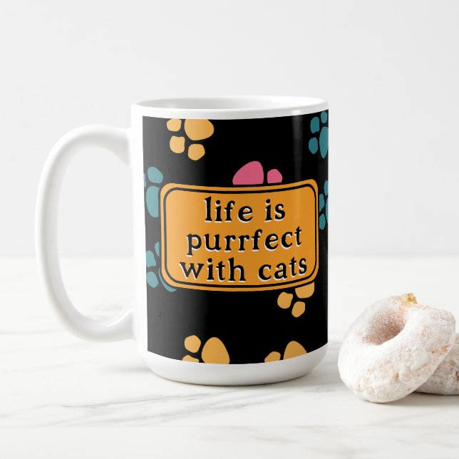 Niedliche Schwarzkatzenpaare Kaffeetasse (Mit Donut)