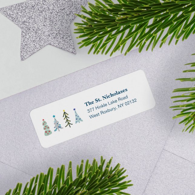 Niedliche skandinavische Weihnachtsbäume (Elegant Scandinavian Christmas tree return address label with your mailing information)