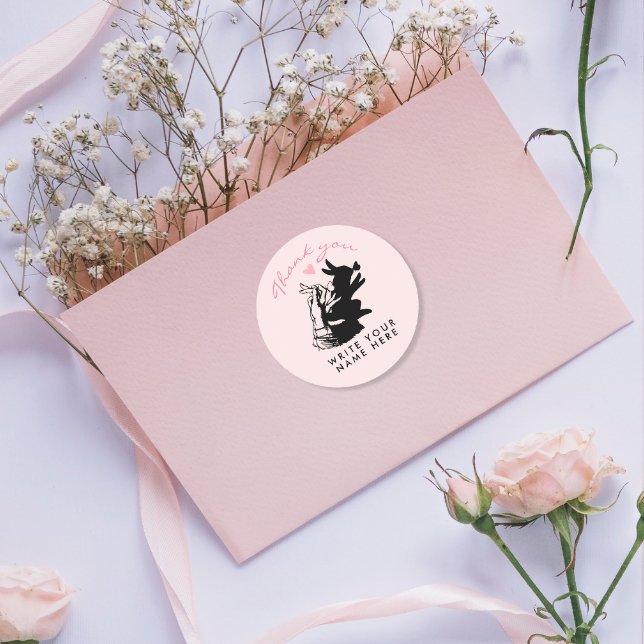 Niedliche sonnige Liebe Pastellrosa mit schwarzem  Runder Aufkleber (Von Creator hochgeladen)