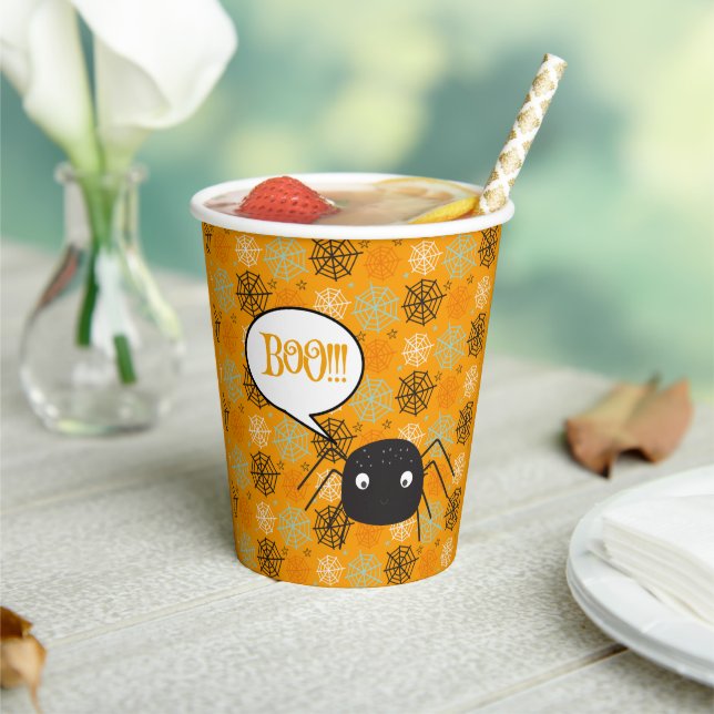 Niedliche Spinnen und Spinnennetze gemustert Pappbecher (In Situ)