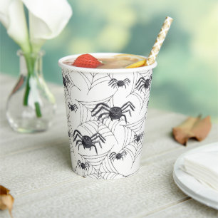 Niedliche Spinnennähe-Halloween-Party-Papierkupplu Pappbecher