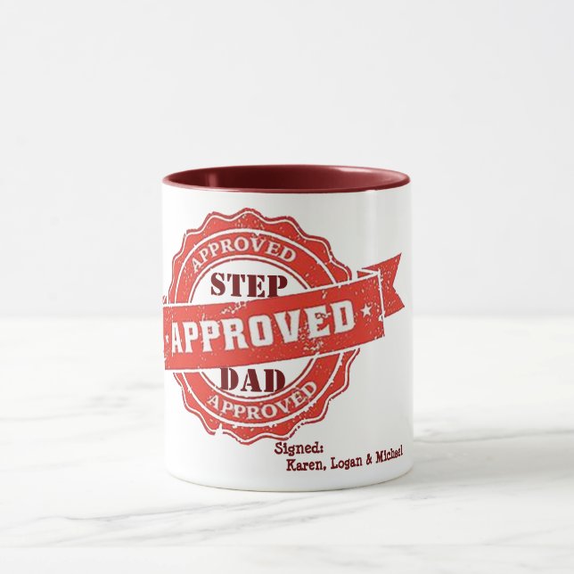 Niedliche Stufe Papa genehmigt Personalisiertes Ge Tasse (Zentrum)