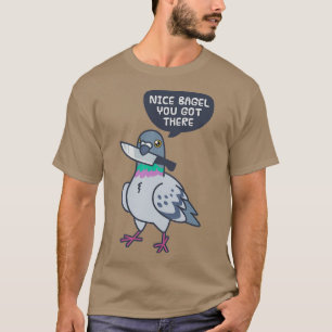 Niedliche Taube mit einem klassischen Knife T-Shirt