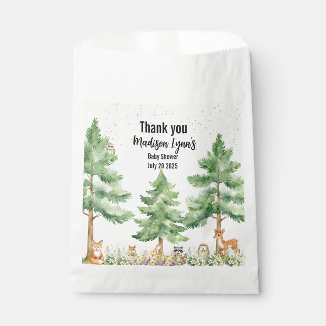 Niedliche Tiere aus Holz füttern eine Babydusche Geschenktütchen (Vorderseite)