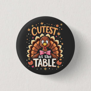 Niedliche Türkei am Tisch Funny Erntedank Button