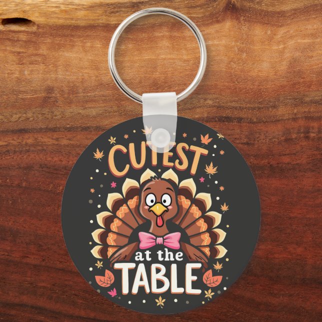 Niedliche Türkei am Tisch Funny Erntedank Schlüsselanhänger (Vorderseite)