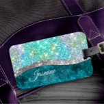 Niedliche türkisfarbene Imitate Glitzer Monogramm Gepäckanhänger<br><div class="desc">Hübscher schick und elegant mädchenhaft silber und irisierend Imitat Glitzer in Einhorn, Regenbogen, aquamarin, aqua, türkis und grün Farben Design für den Trend-erfahrenen und kunstliebenden angesagten Trendsetter. Dieses stilvolle Design wäre ideal für Mädchen, die funkelnd Designs lieben. Zeigen Sie Ihren persönlichen Stil, sehen Sie modern, trendig und fühlen Sie sich...</div>