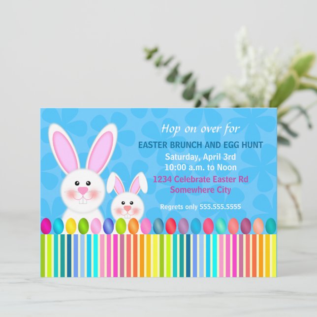 Niedliche und farbenfrohe Osterhase Einladung (Stehend Vorderseite)