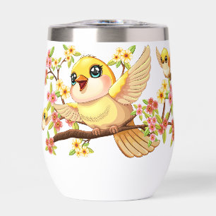 Niedliche und glückliche Vögel unter Frühlingsblum