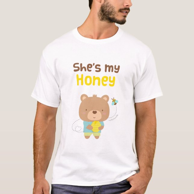Niedliche unterhaltende Paar-männlicher Bär und T-Shirt (Vorderseite)