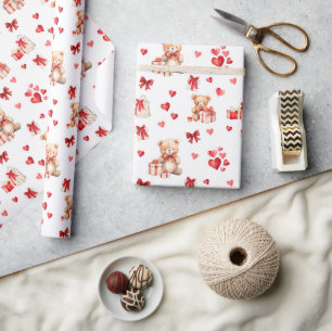 Niedliche Valentine Teddies mit rotem Herzen Geschenkpapier