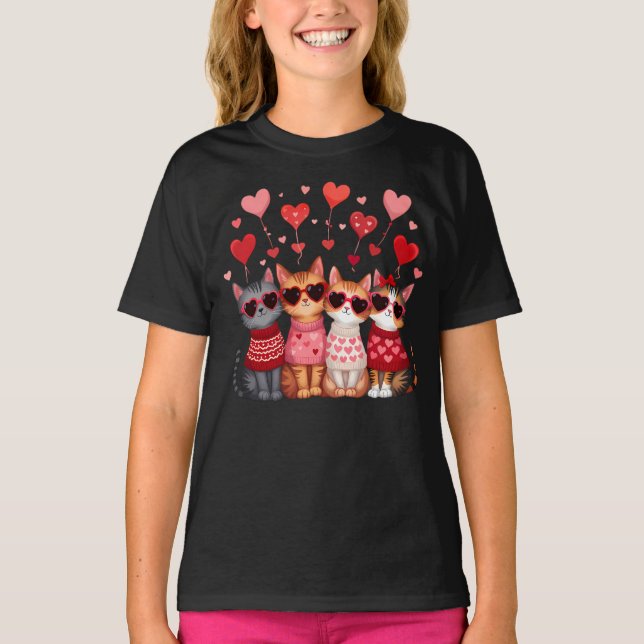 Niedliche Valentinkatzen in Herzsonnenbrille T-Shirt (Vorderseite)