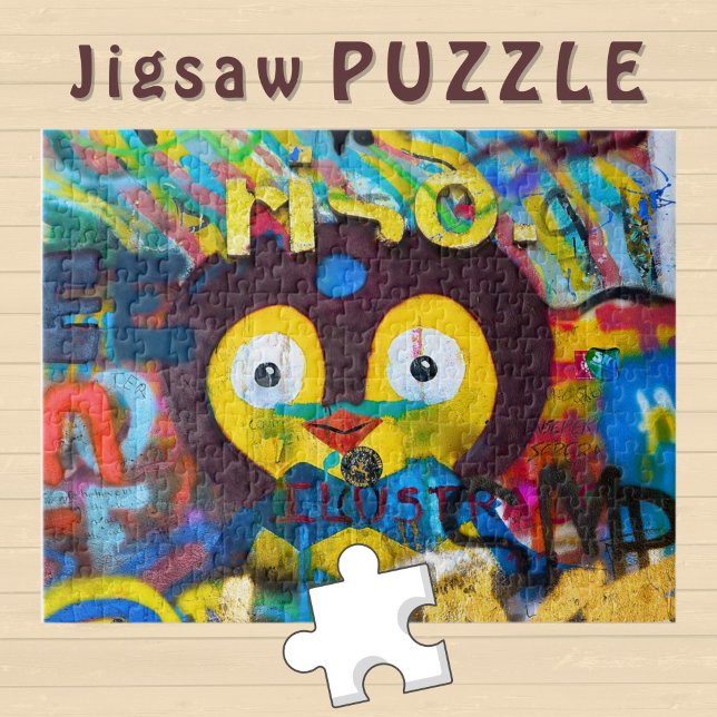 Niedliche Vogelfront am Graffiti-Wall-Foto - (Von Creator hochgeladen)