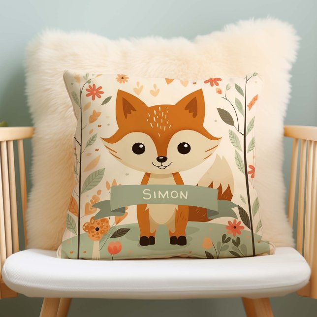 Niedliche Waldfüchse, Kleintiere, Personalisierte  Kissen (Gender Neutral Woodland Fox Nursery Pillow, personalized with name.)