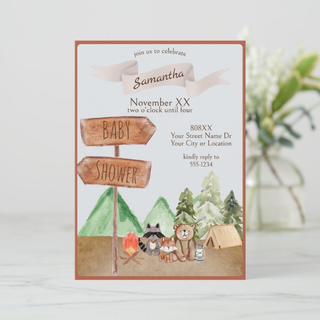 Niedliche Waldtiere Camping Kinderdusche Einladung (Stehend Vorderseite)