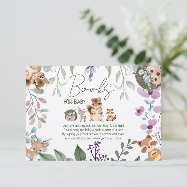 Niedliche Waldtierwälder bringen ein Buch Begleitkarte (Stehend Vorderseite)