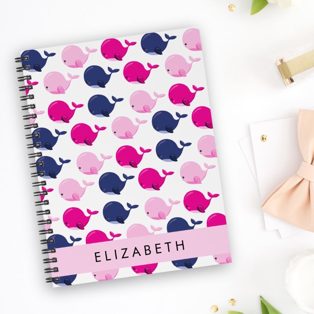 Niedliche Wale, Walmuster, Ihr Name Notizbuch (Von Creator hochgeladen)