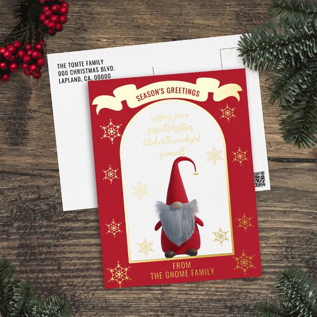 Niedliche Weihnachts Gnome Foil Holiday Postkarte (Wishing you wonderful gnoments this Holiday Season. Just add your greeting and  family name)