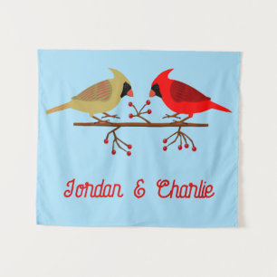 Niedliche Weihnachts-Kardinäle und Red Berries Cus Wandteppich