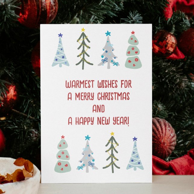 Niedliche Weihnachtsbäume Feiertagskarte (Cozy Hygge Christmas custom card with whimsical Christmas trees. Personalize it with your messages.)