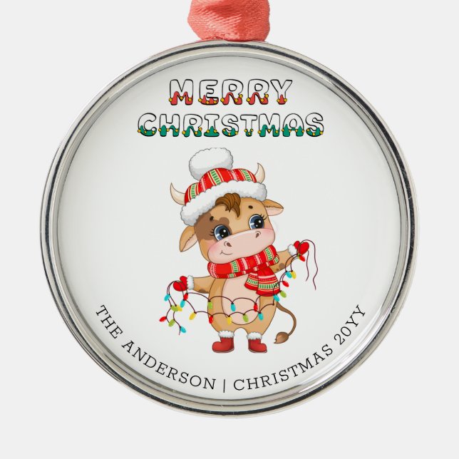 Niedliche Weihnachtskühe mit Winterkostüm Ornament Aus Metall (Vorne)