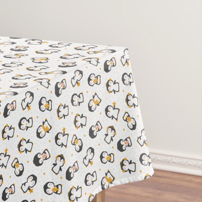 Niedliche Weihnachtspinguine auf Weiß Tischdecke (Beispiel)