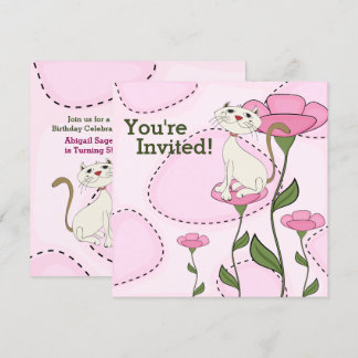 Niedliche weiße Katze und rosa Blume Geburtstag Einladung