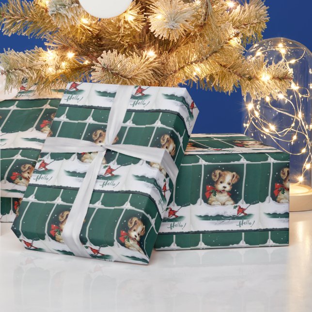 Niedliche Welpe zu Weihnachten im Fenster Geschenkpapier (Feiertage)