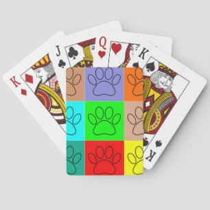 Niedliche Welpenpfähle auf Plätzen Spielkarten