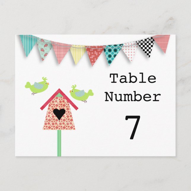 Niedliche Whimsical Birds und Birdhouse-Tischnumme Postkarte (Vorderseite)