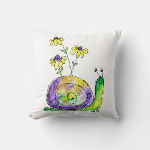 Niedliche Whimsical Happy Snail mit gelben Blumen Kissen