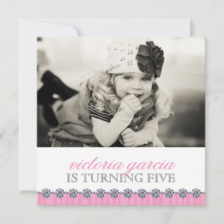 Niedliche Whimsical Kids Party Einladung