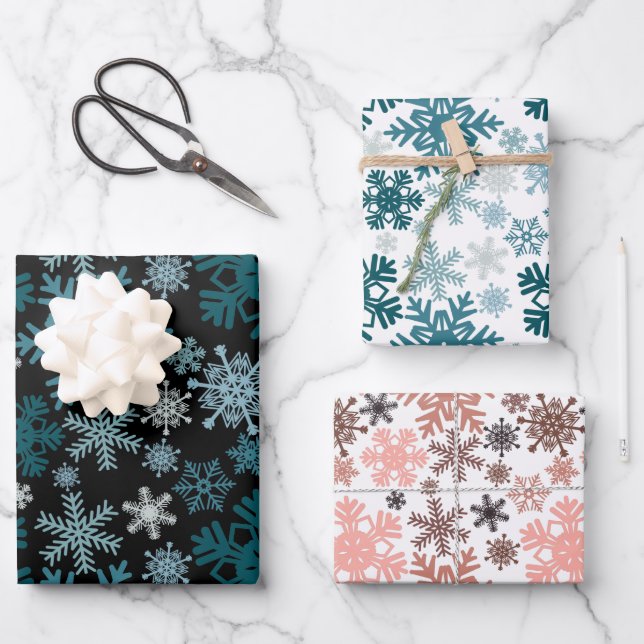 Niedliche Winterschneeflocken Weihnachten Geschenkpapier Set (Vorderseite)