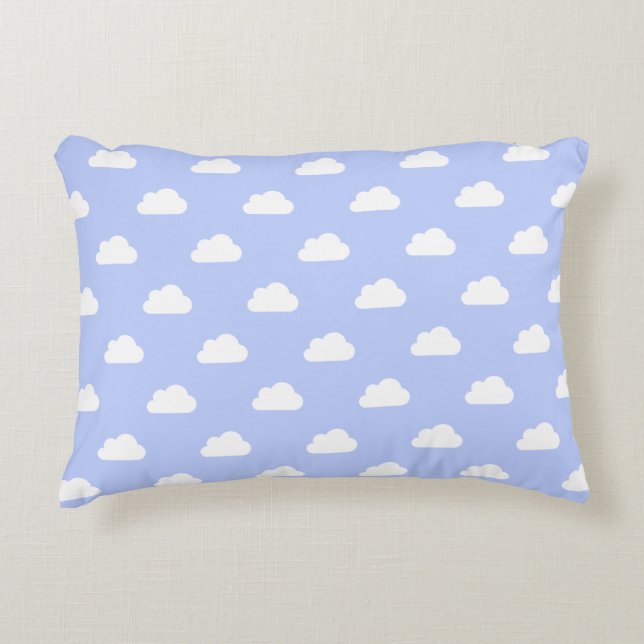 Niedliche Wolken weiß auf blau Dekokissen (Vorderseite)